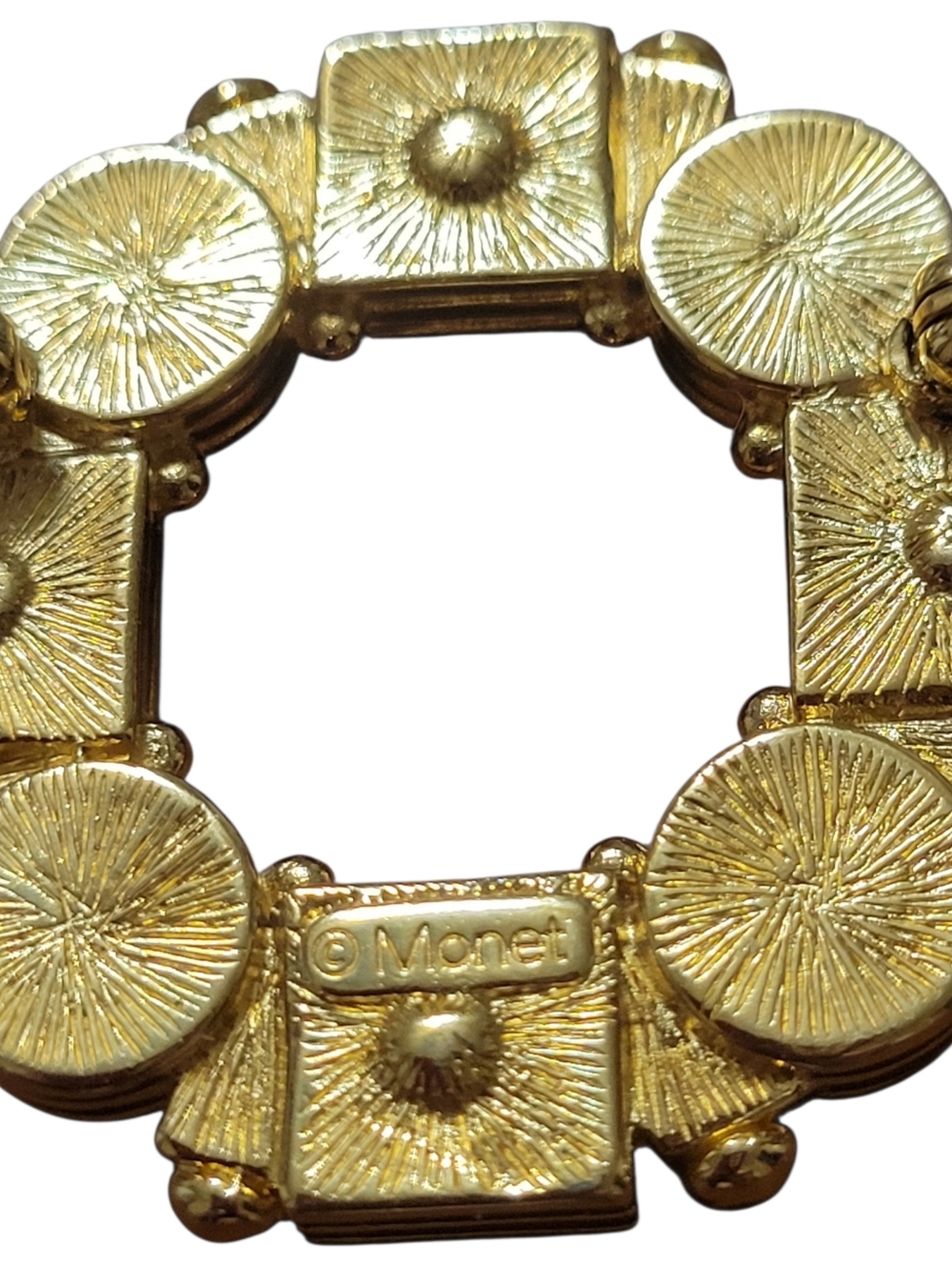 Vintage Monet Brooch - Picture 7 of 7